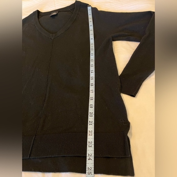 Bobeau Sweater - Picture 6 of 7